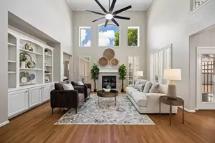 7535 Guinevere Dr, Sugar Land, TX 77479 - Photo 2
