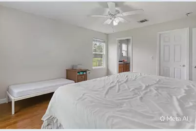 805 E Columbus, Wharton, TX 77488 - Photo 8