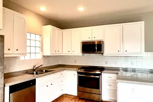 3731 Main Poplar Dr, Houston, TX 77025 - Photo 8