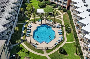 6300 Seawall Blvd, Galveston, TX 77551 - Photo 30