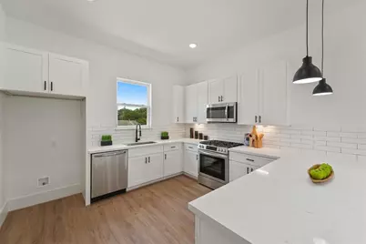 1207 Cavalcade Street #B, Houston, TX 77009 - Photo 10