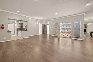 4024 Breakwood Dr, Houston, TX 77025 - Photo 10