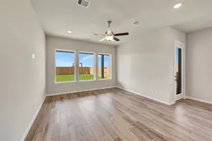 31854 Blossom Ln, Fulshear, TX 77423 - Photo 34