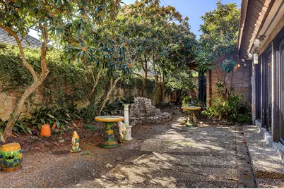 5203 Braesvalley Drive, Houston, TX 77096 - Photo 32