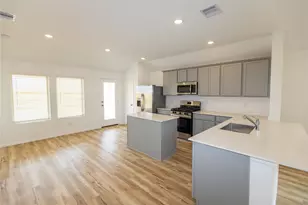 5330 Sleepy Fox Ln, Richmond, TX 77469 - Photo 8