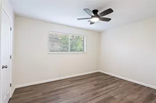2324 N Logan St, Texas City, TX 77590 - Photo 20