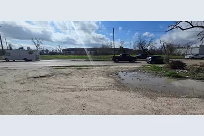 6820 Schiller Street, Houston, TX 77093 - Photo 4