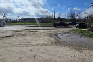 6820 Schiller St, Houston, TX 77093 - Photo 4