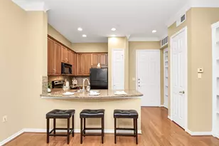 2400 McCue Rd, Houston, TX 77056 - Photo 18