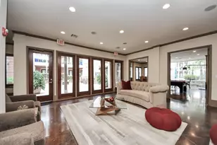 2400 McCue Rd, Houston, TX 77056 - Photo 42