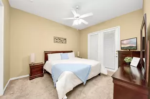 2400 McCue Rd, Houston, TX 77056 - Photo 22