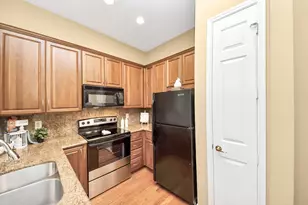 2400 McCue Rd, Houston, TX 77056 - Photo 8