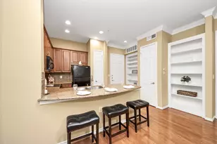 2400 McCue Rd, Houston, TX 77056 - Photo 14