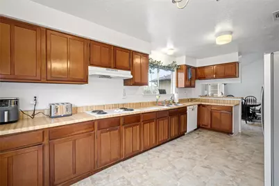 2302 Shady Brook Drive, Houston, TX 77084 - Photo 18