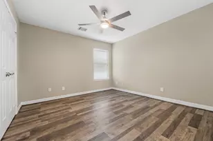 702 Clayton St, Tomball, TX 77375 - Photo 22