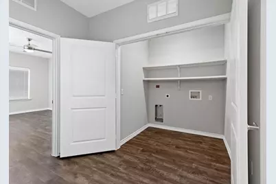 2551 N Guadalupe Street #4204, Seguin, TX 78155 - Photo 12