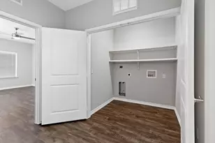 2551 N Guadalupe St, Seguin, TX 78155 - Photo 12