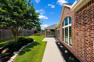 13503 Navigate Point Ln, Houston, TX 77044 - Photo 28