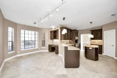 8047 Oakwood Garden Street, Houston, TX 77040 - Photo 18