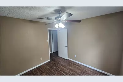 4250 Southchase Lane, Houston, TX 77014 - Photo 12