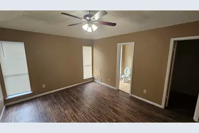 4250 Southchase Lane, Houston, TX 77014 - Photo 10