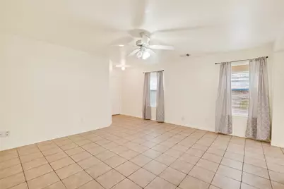 10426 Briar Patch Street, Baytown, TX 77523 - Photo 8