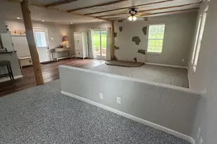 10614 Dierking, Brenham, TX 77833 - Photo 12