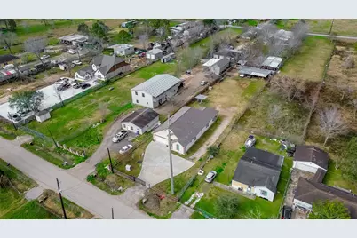 709 Coen Road, Arcola, TX 77583 - Photo 32
