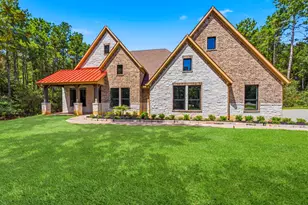 12956 Shady Woods Ct, Montgomery, TX 77316 - Photo 2