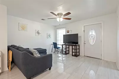 1310 Harris Way, Galveston, TX 77551 - Photo 10