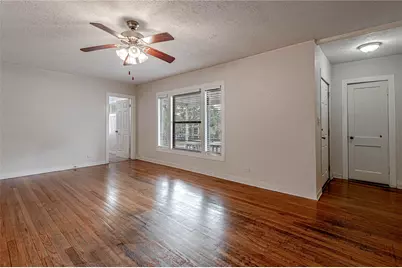 2538 Sycamore Avenue, Huntsville, TX 77340 - Photo 6