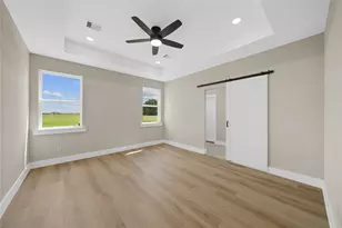 560 Quarter Horse Trail, Angleton, TX 77515 - Photo 12
