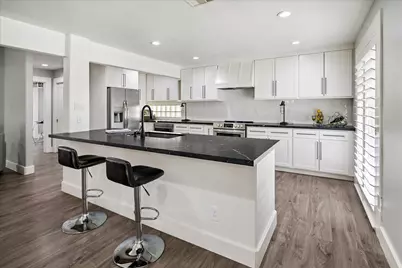 4715 Braesvalley Drive, Houston, TX 77096 - Photo 12