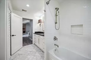 4715 Braesvalley Dr, Houston, TX 77096 - Photo 22