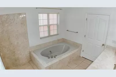 289 County Road 812, Buna, TX 77612 - Photo 14