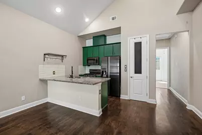 5434 Camaguey Street, Houston, TX 77023 - Photo 4