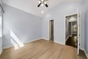 5434 Camaguey St, Houston, TX 77023 - Photo 10
