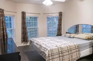 14503 Heagans Ct, Sugar Land, TX 77498 - Photo 18