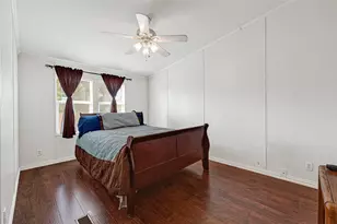 3233 Clarksville St, La Porte, TX 77571 - Photo 12