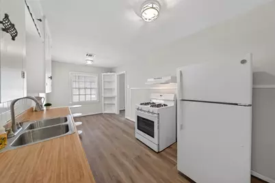 8323 Bonner Drive, Houston, TX 77017 - Photo 14