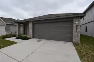 12218 Deep Strm Ln, Houston, TX 77067 - Photo 2