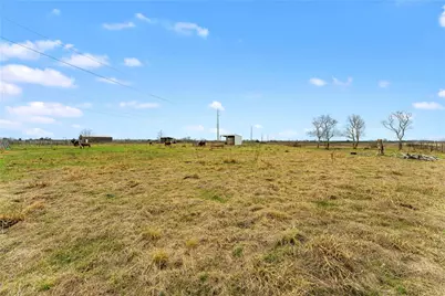 311 County Road 18, Damon, TX 77430 - Photo 16