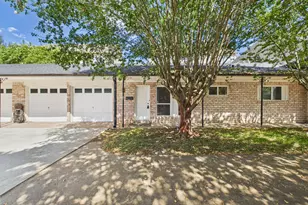 5627 Winsome Ln, Houston, TX 77057 - Photo 1