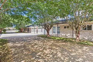 5627 Winsome Ln, Houston, TX 77057 - Photo 32