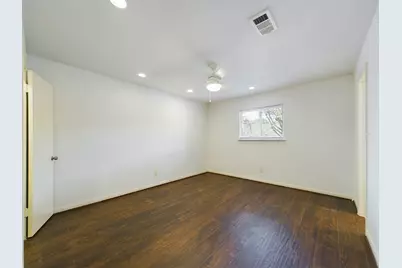 5627 Winsome Lane, Houston, TX 77057 - Photo 18