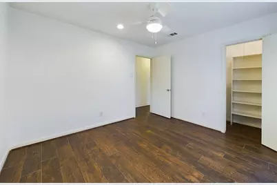 5627 Winsome Lane, Houston, TX 77057 - Photo 16