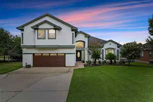 12556 Marina Loop, Willis, TX 77318 - Photo 2