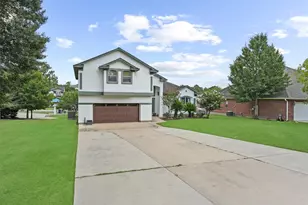 12556 Marina Loop, Willis, TX 77318 - Photo 6