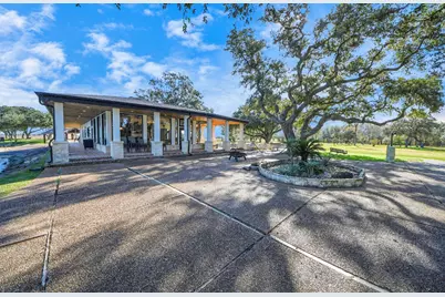 5523 Ehrman Lake Lane, Wallis, TX 77485 - Photo 6