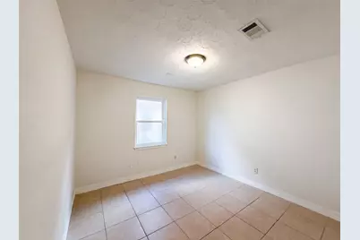 703 Midland Court, Houston, TX 77060 - Photo 12